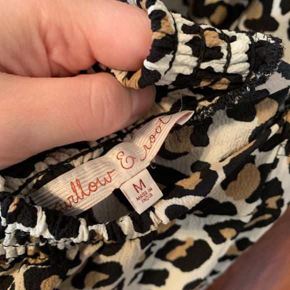 3/$12🔸Willow and Root Animal Print Jumper - Picture 13 of 13